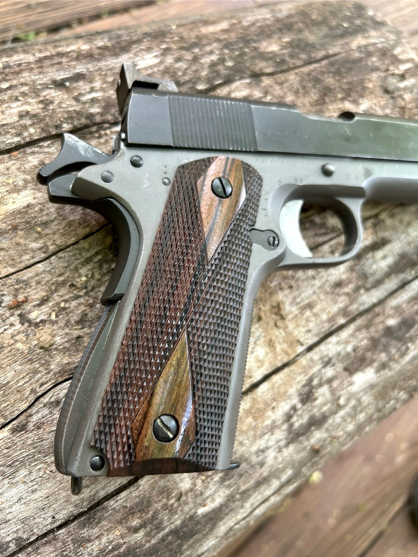 English Walnut Double Diamond 1911