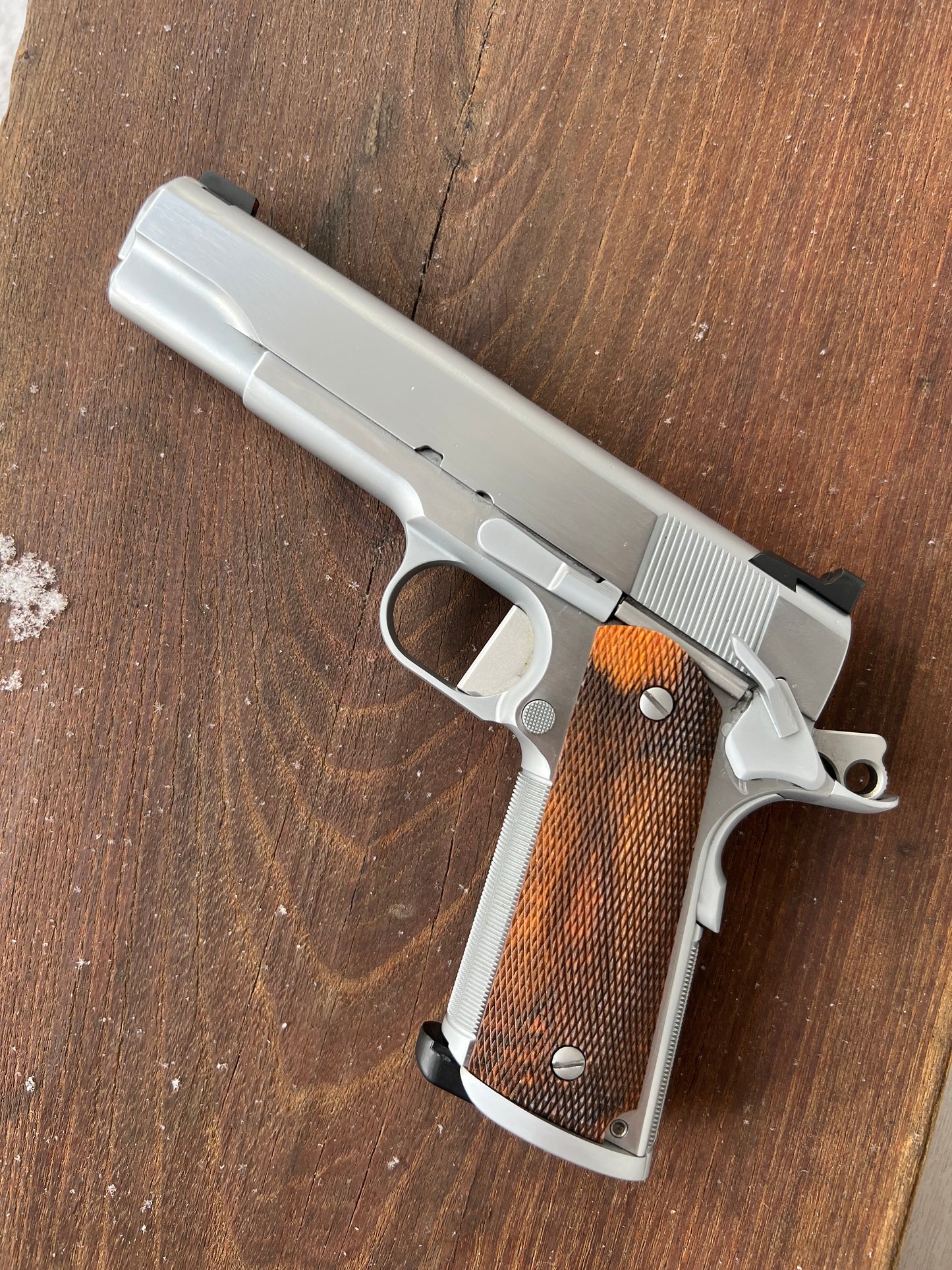 Desert Ironwood grips