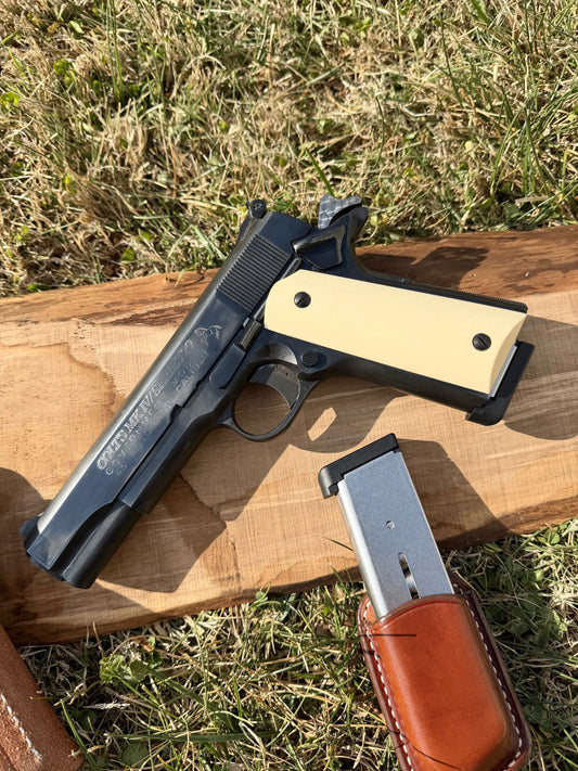 Smooth Holly 1911 Grips